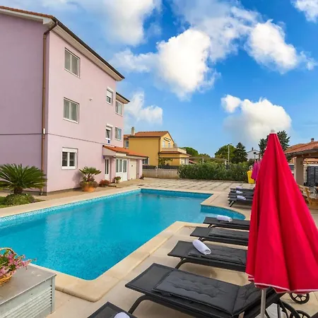 Vila Ana Apartman 1 Fazana Exterior photo