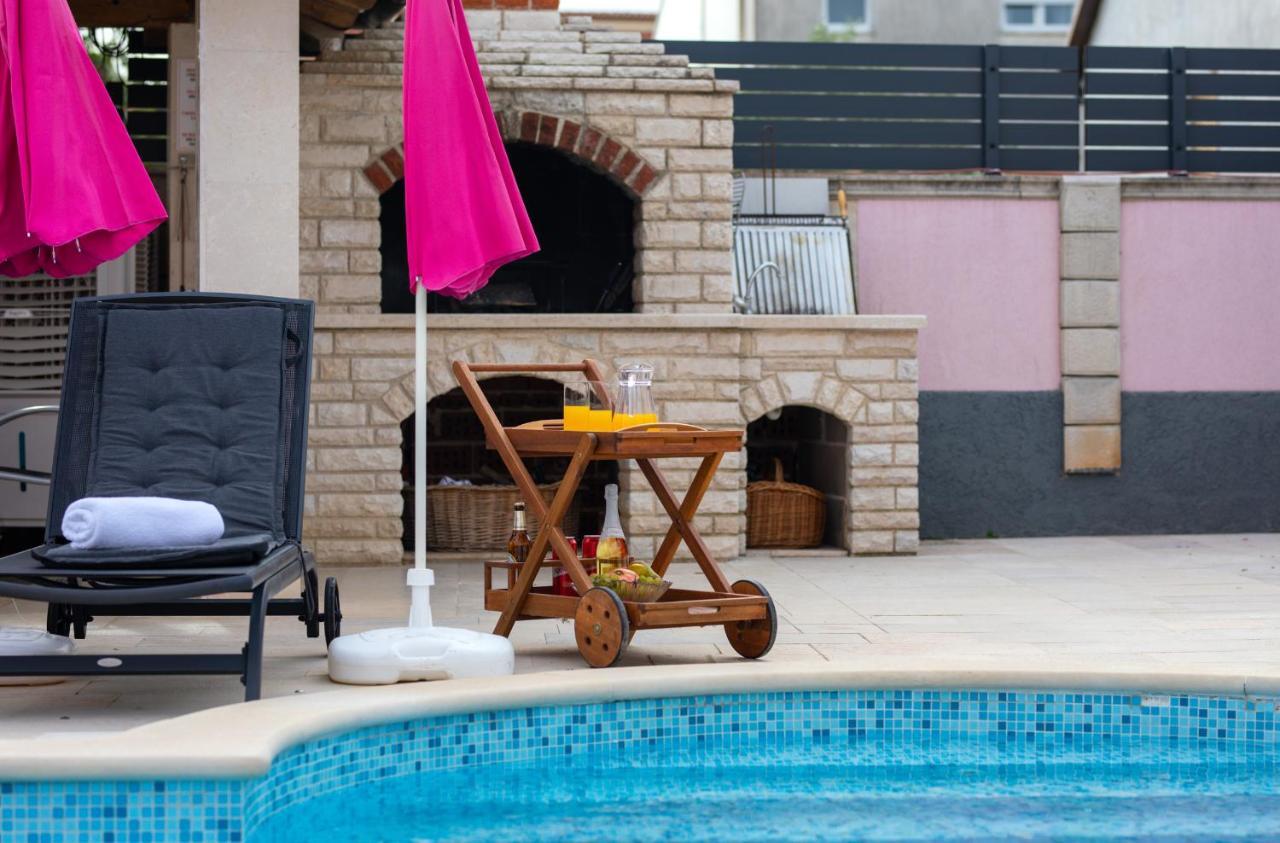 Ana 1 Apartment